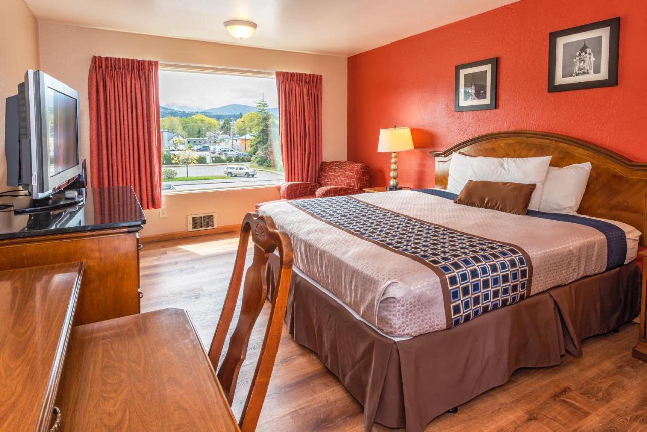 Flagstone Motel Порт-Анджелес Экстерьер фото