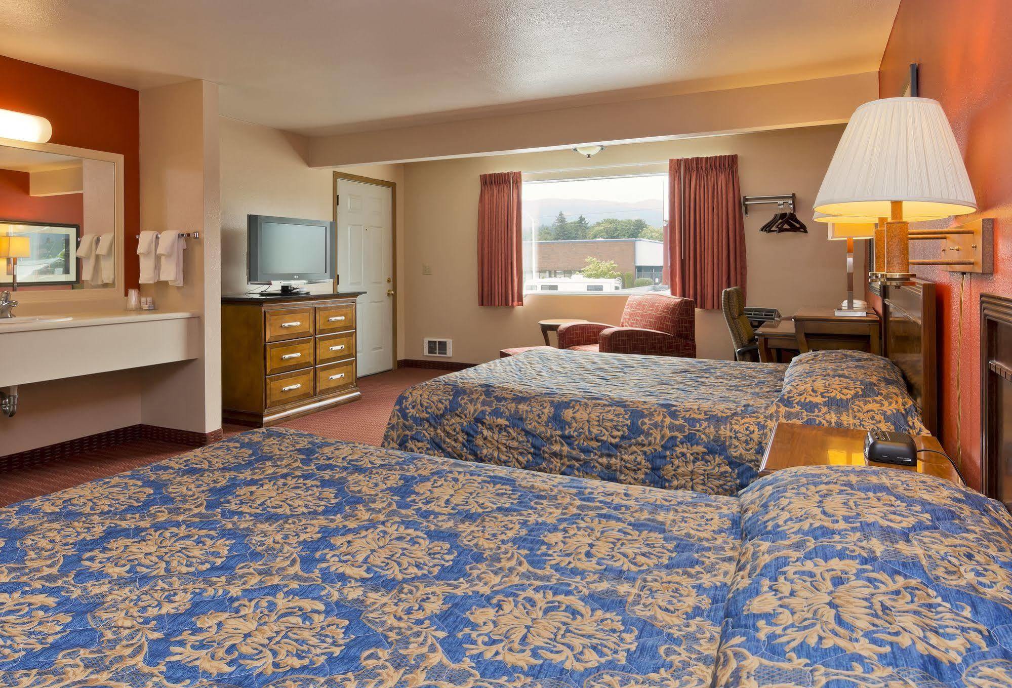 Flagstone Motel Порт-Анджелес Экстерьер фото