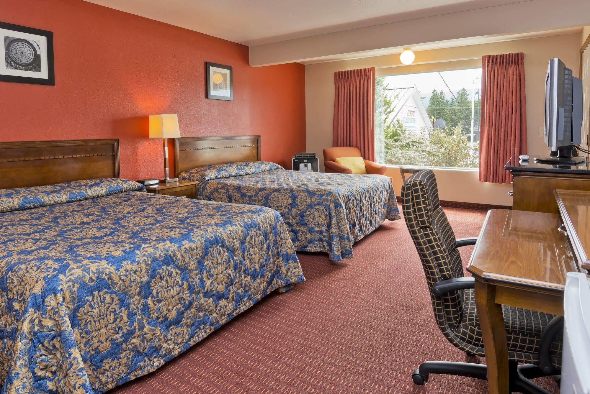 Flagstone Motel Порт-Анджелес Экстерьер фото